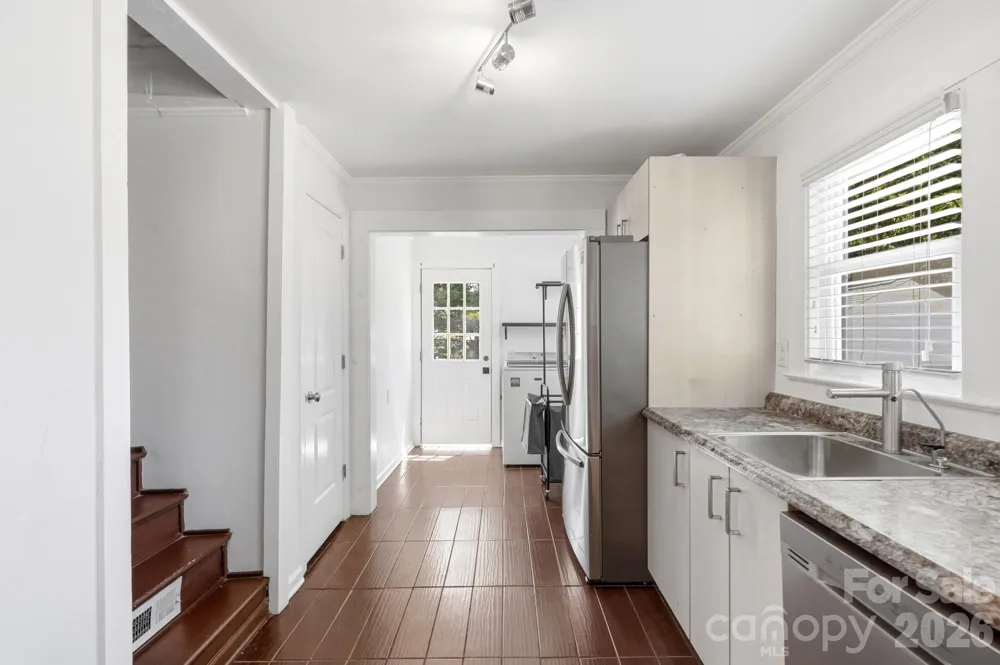 1901 Linwood Road Gastonia, NC 28052