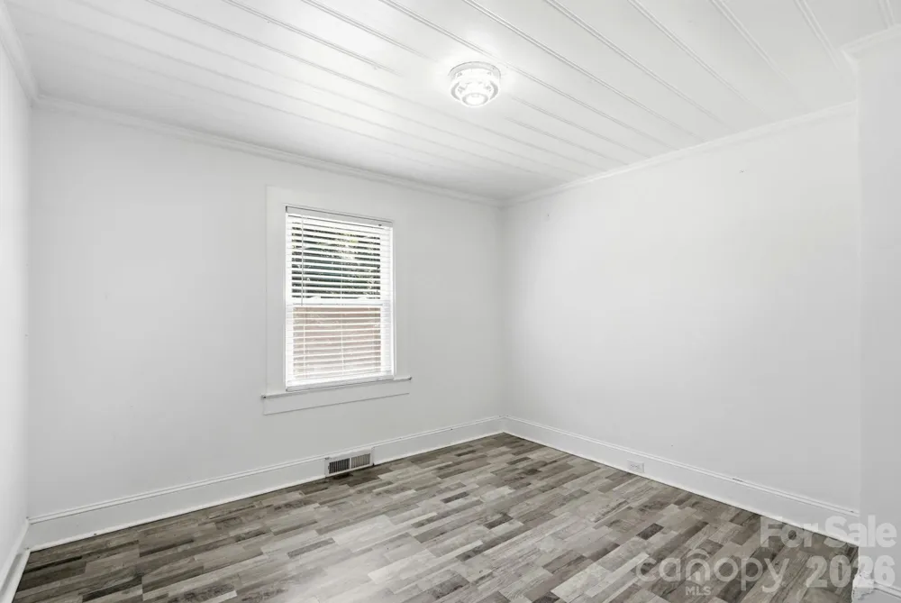 1901 Linwood Road Gastonia, NC 28052