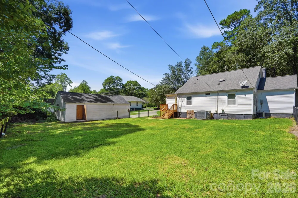 1901 Linwood Road Gastonia, NC 28052
