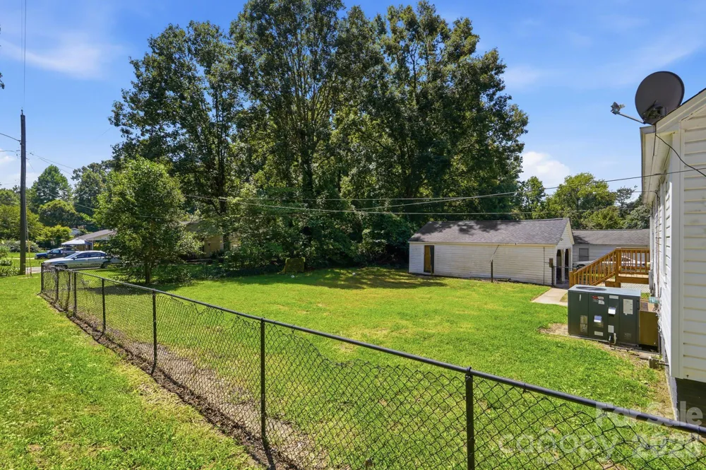 1901 Linwood Road Gastonia, NC 28052
