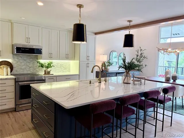 10020 E Maplewood Avenue Englewood, CO 80111