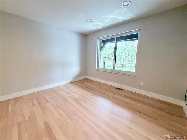10020 E Maplewood Avenue Englewood, CO 80111