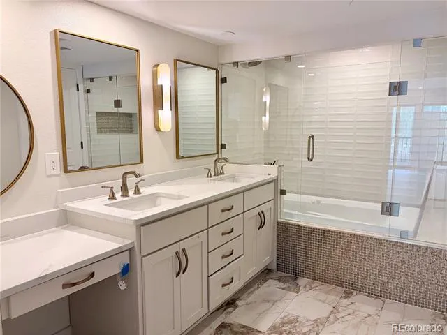 10020 E Maplewood Avenue Englewood, CO 80111