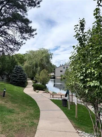 10020 E Maplewood Avenue Englewood, CO 80111