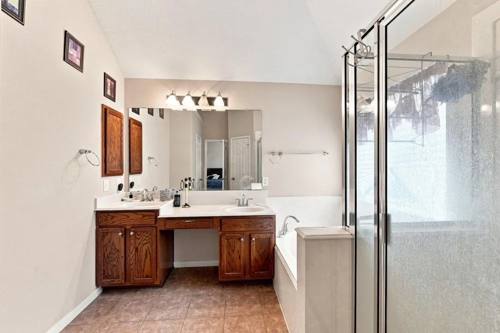 8306 Calico Canyon Drive Tomball, TX 77375