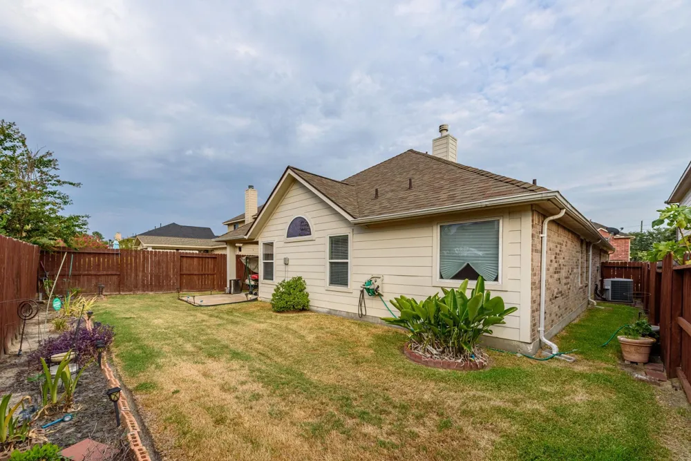 8306 Calico Canyon Drive Tomball, TX 77375
