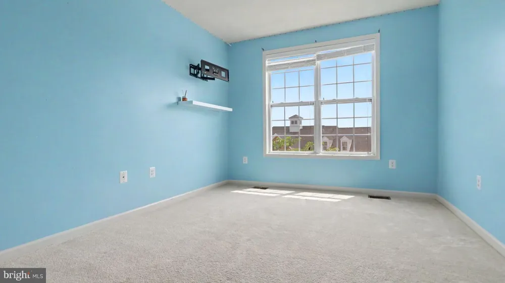 43031 FOXTRAIL WOODS TERRACE #106 Ashburn, VA 20148