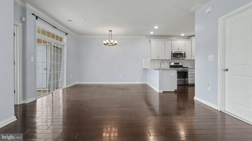 43031 FOXTRAIL WOODS TERRACE #106 Ashburn, VA 20148