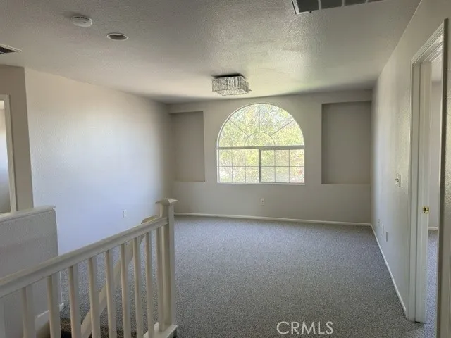 5732 Ridgemark Fontana, CA 92336
