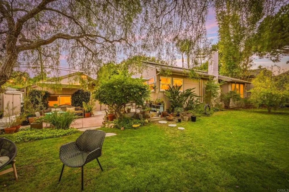 1751 Eolus Avenue Encinitas, CA 92024