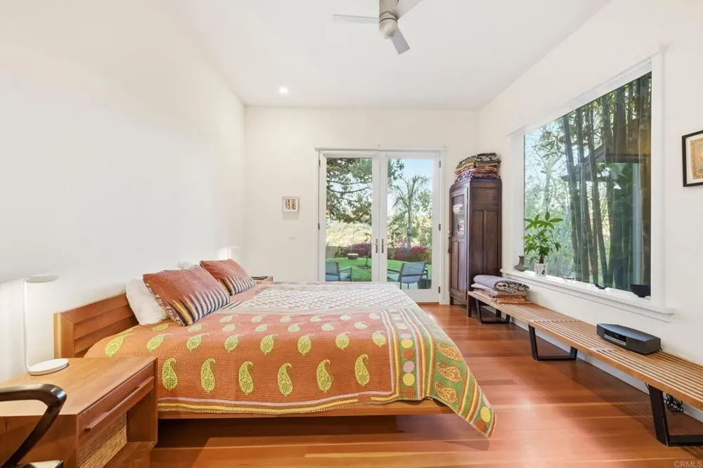 1751 Eolus Avenue Encinitas, CA 92024
