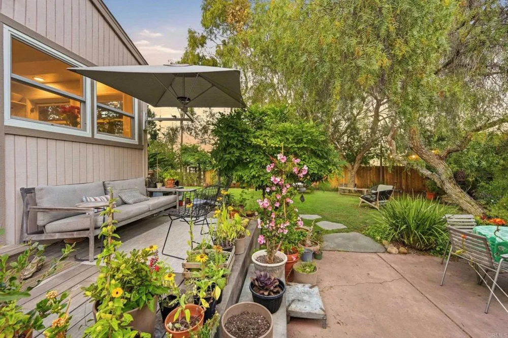 1751 Eolus Avenue Encinitas, CA 92024
