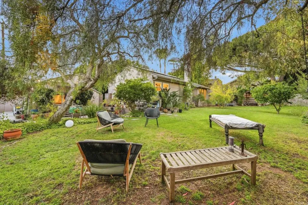 1751 Eolus Avenue Encinitas, CA 92024