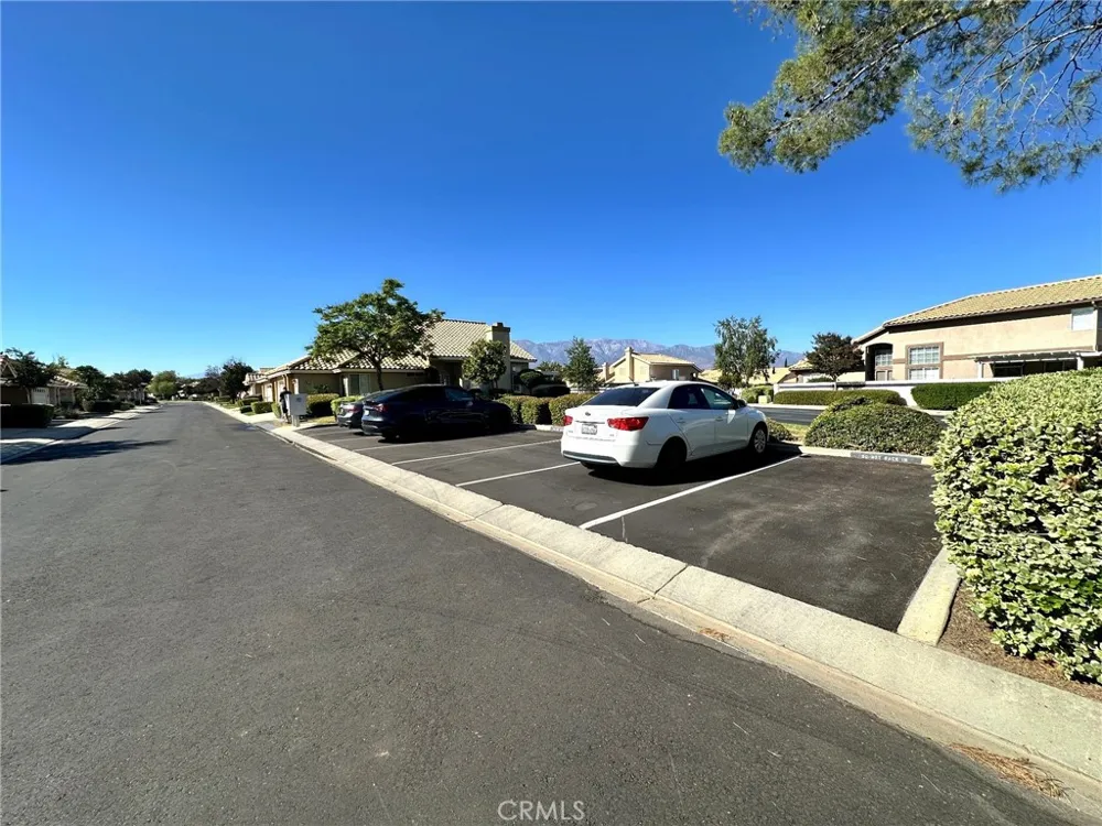 1228 Hogan Banning, CA 92220