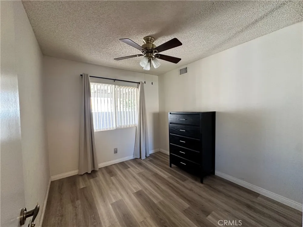 1228 Hogan Banning, CA 92220