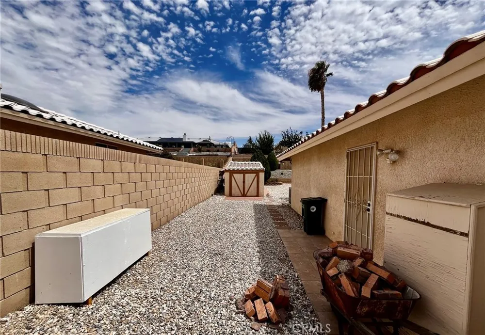 12753 Quail Covey Road Apple Valley, CA 92308