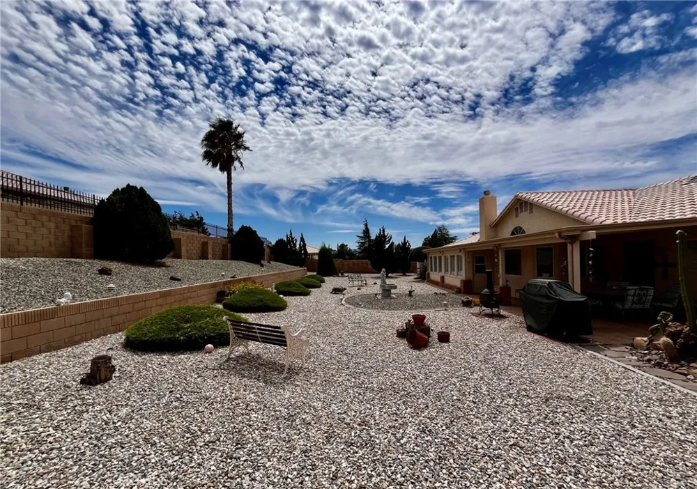 12753 Quail Covey Road Apple Valley, CA 92308