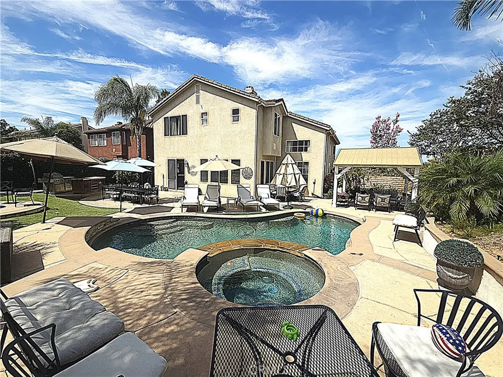 4432 Alder Circle Moorpark, CA 93021