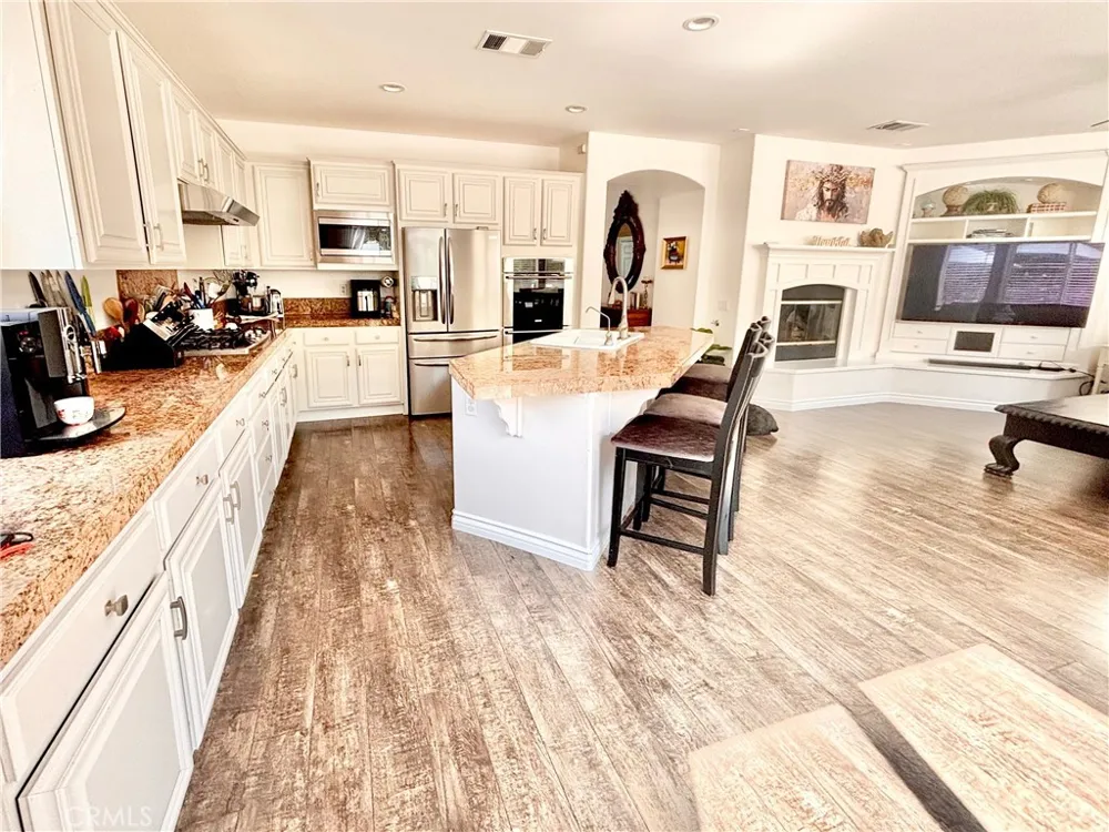 4432 Alder Circle Moorpark, CA 93021