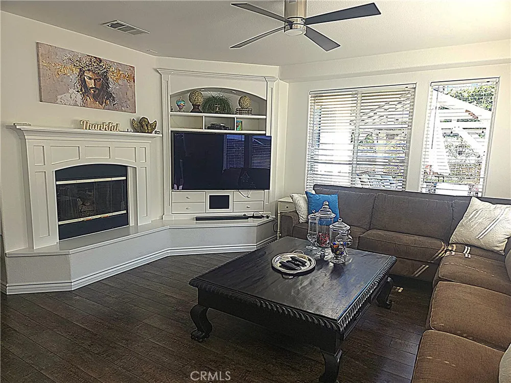 4432 Alder Circle Moorpark, CA 93021