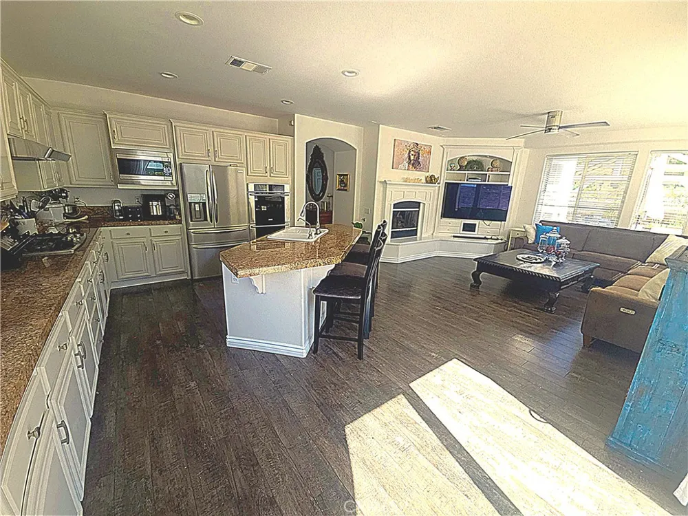 4432 Alder Circle Moorpark, CA 93021