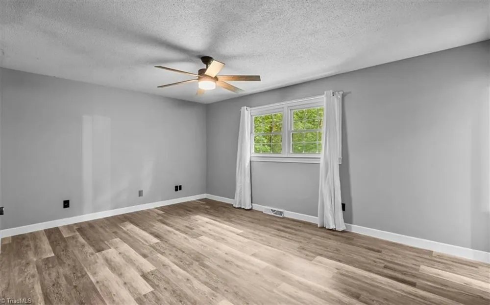 681 Foxcroft Drive Lexington, NC 27292