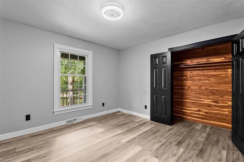 681 Foxcroft Drive Lexington, NC 27292