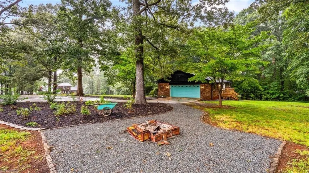 681 Foxcroft Drive Lexington, NC 27292