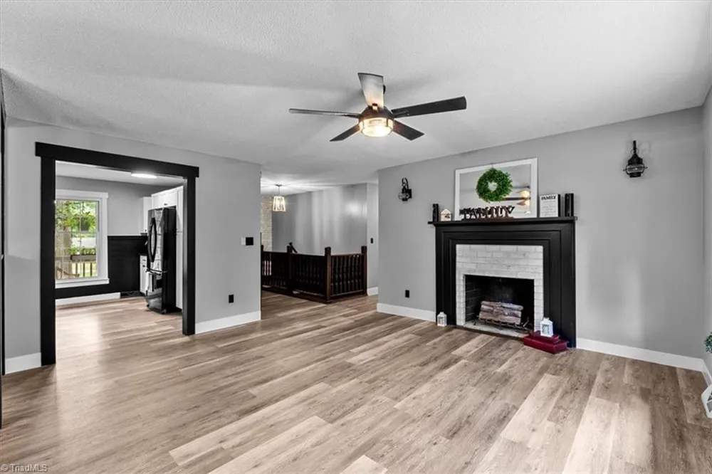 681 Foxcroft Drive Lexington, NC 27292
