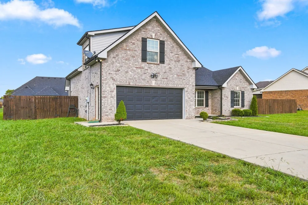 7919 Natahna Ct Murfreesboro, TN 37127