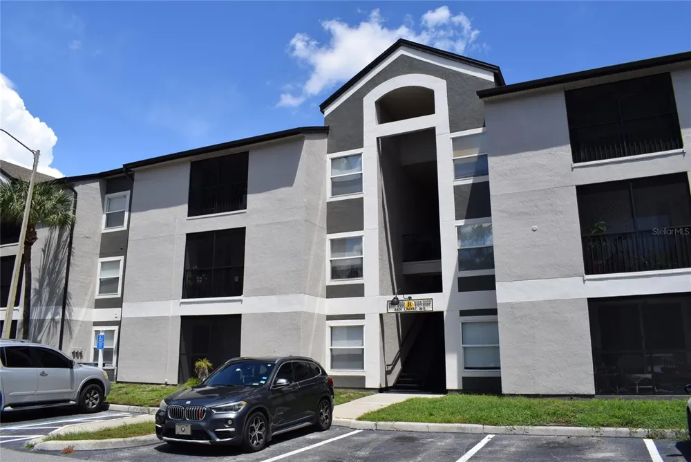 8801 LATREC AVENUE #8105 Orlando, FL 32819