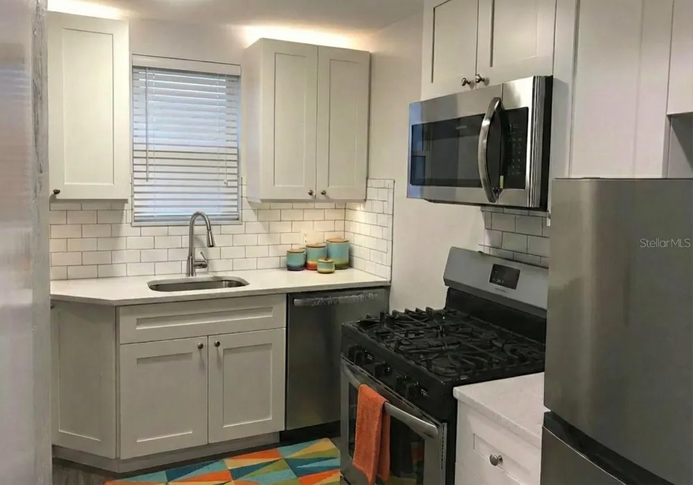 3734 BURLINGTON AVENUE #1 St Petersburg, FL 33713