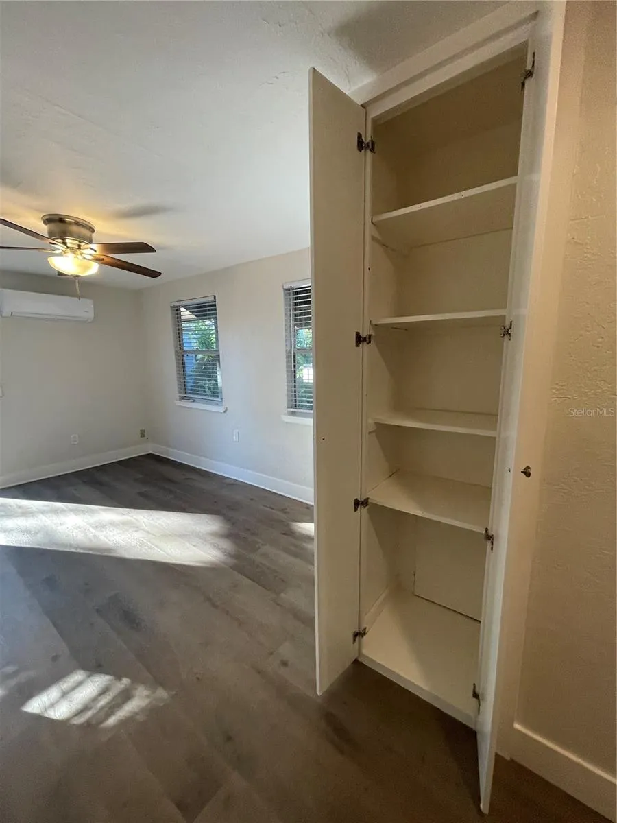 3734 BURLINGTON AVENUE #1 St Petersburg, FL 33713