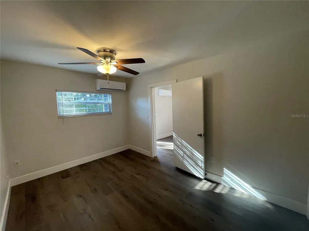 3734 BURLINGTON AVENUE #1 St Petersburg, FL 33713