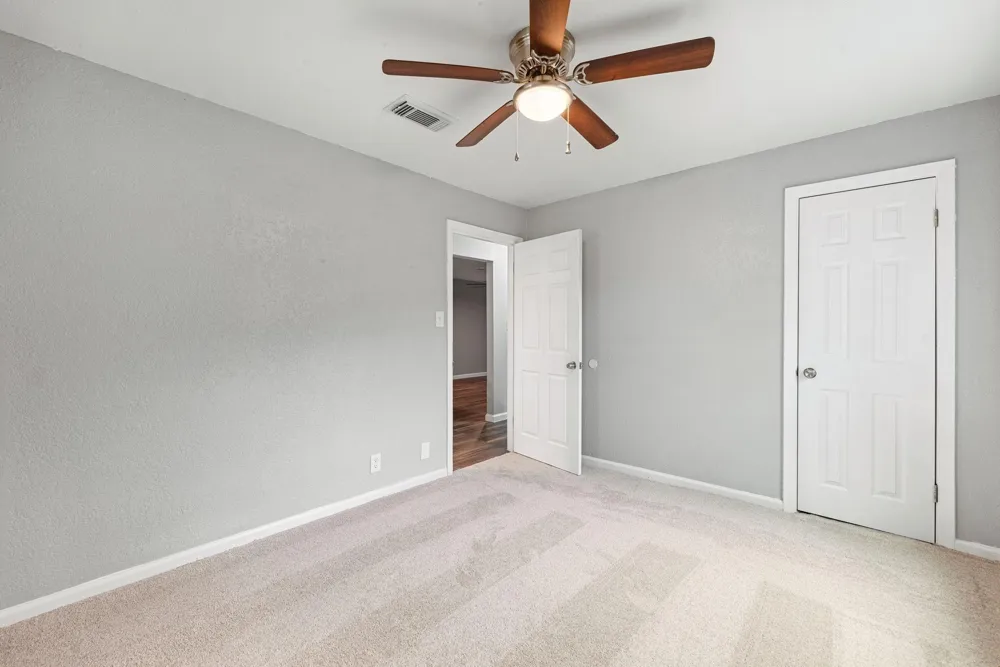 7630 Lady Street Houston, TX 77021