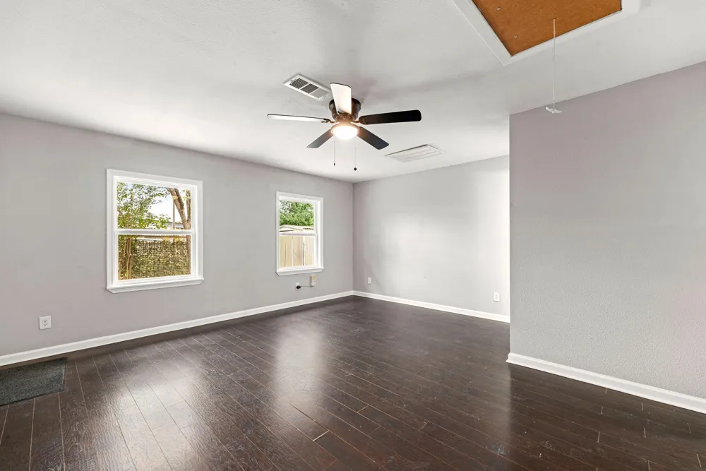 7630 Lady Street Houston, TX 77021