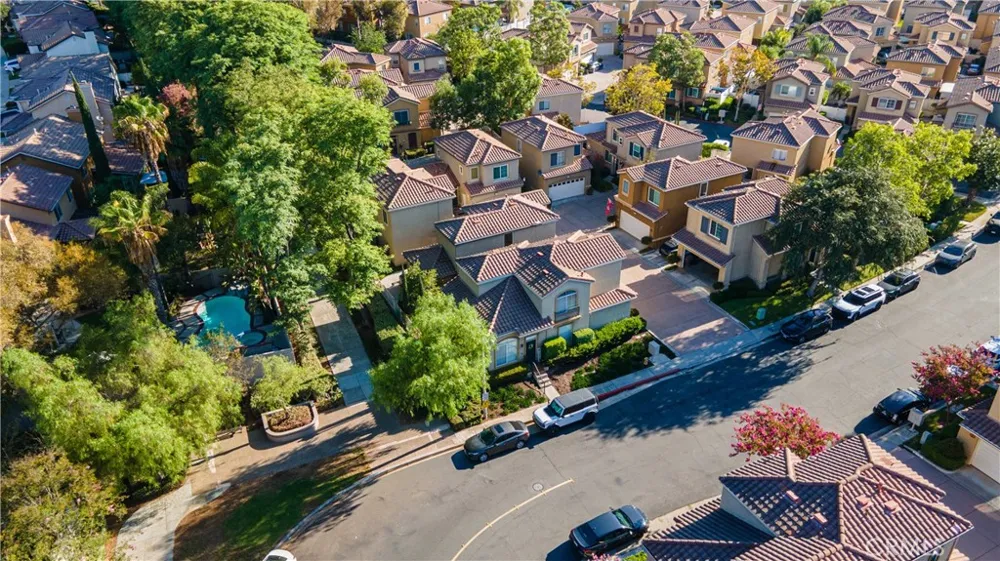 17 Calle De Los Ninos Rancho Santa Margarita, CA 92688