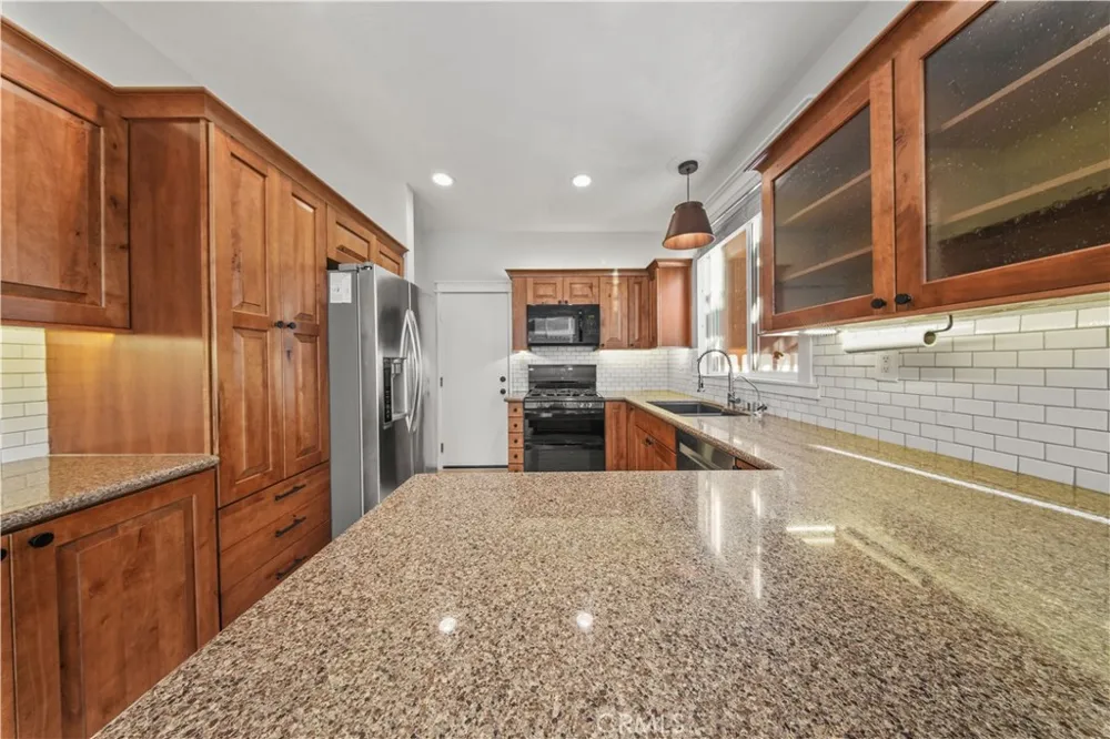 17 Calle De Los Ninos Rancho Santa Margarita, CA 92688