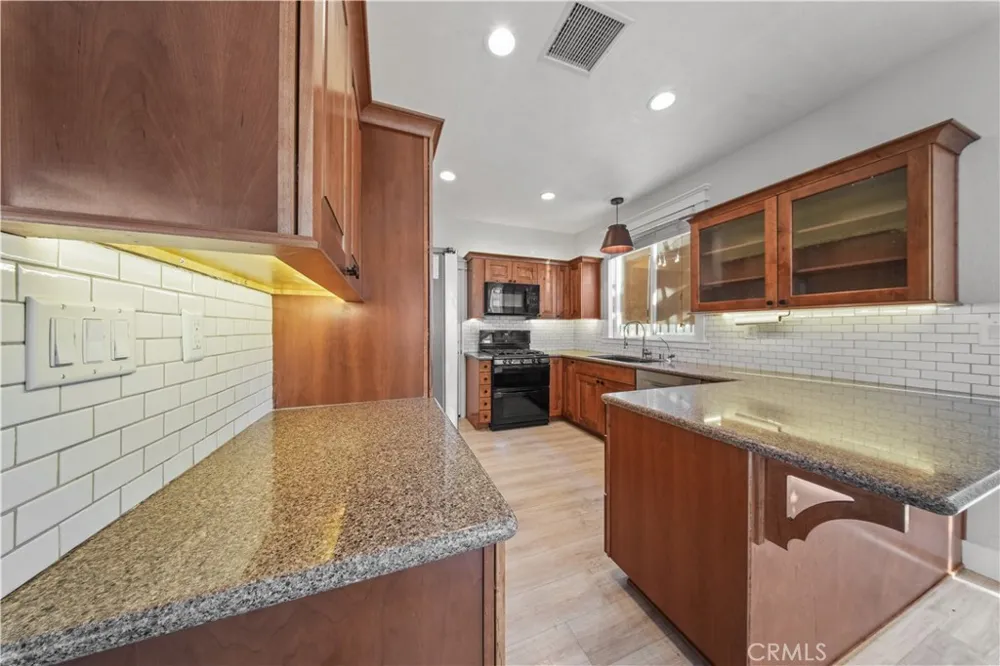 17 Calle De Los Ninos Rancho Santa Margarita, CA 92688