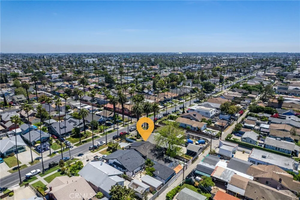 5107 Cimarron Los Angeles, CA 90062