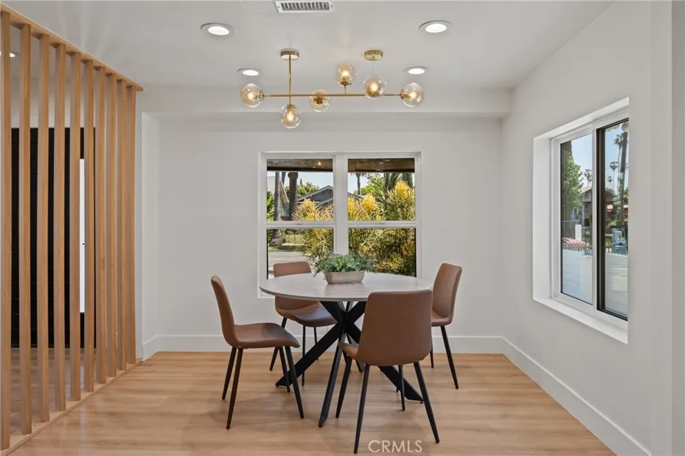 5107 Cimarron Los Angeles, CA 90062