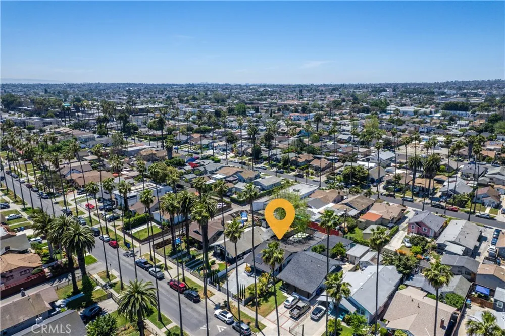5107 Cimarron Los Angeles, CA 90062