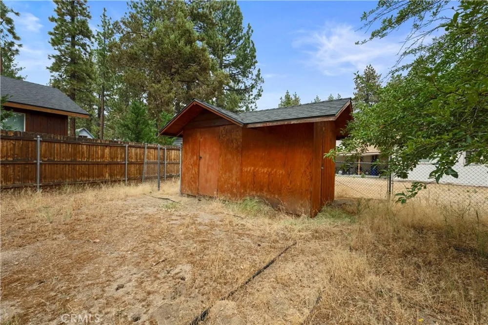 904 Michael Big Bear City, CA 92314