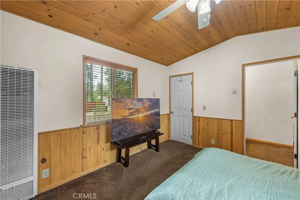 904 Michael Big Bear City, CA 92314