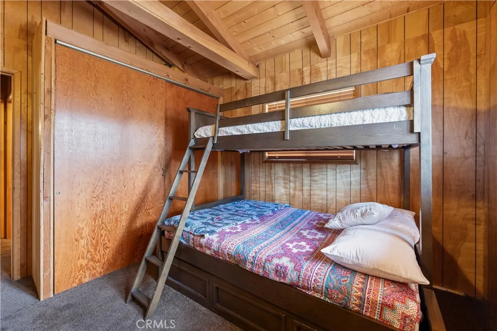 904 Michael Big Bear City, CA 92314