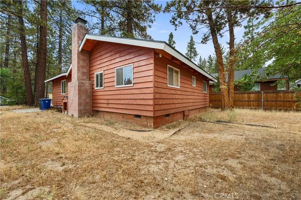 904 Michael Big Bear City, CA 92314