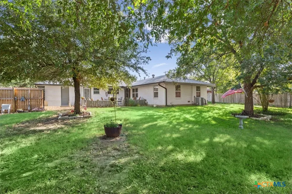 907 E Main Street Little River Academy, TX 76554