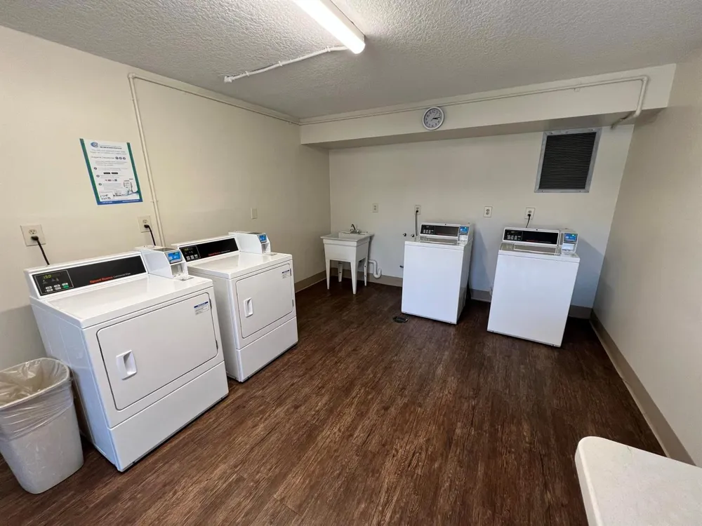 1 Royal Palm Way #3050 Boca Raton, FL 33432