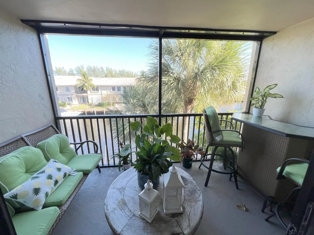 1 Royal Palm Way #3050 Boca Raton, FL 33432