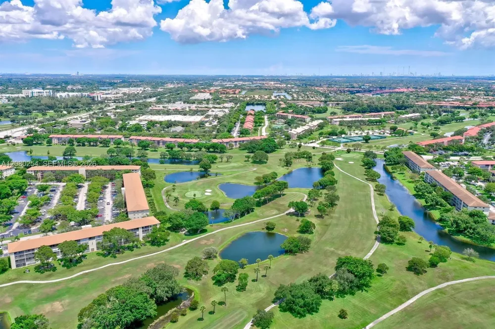13105 SW 16th Ct #204L Pembroke Pines, FL 33027